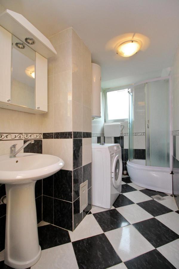 Tara Lake Apartments Jevtici Εξωτερικό φωτογραφία